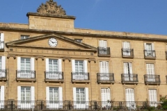 Bilbao_-_Plaza_Nueva_-_Euskaltzaindia